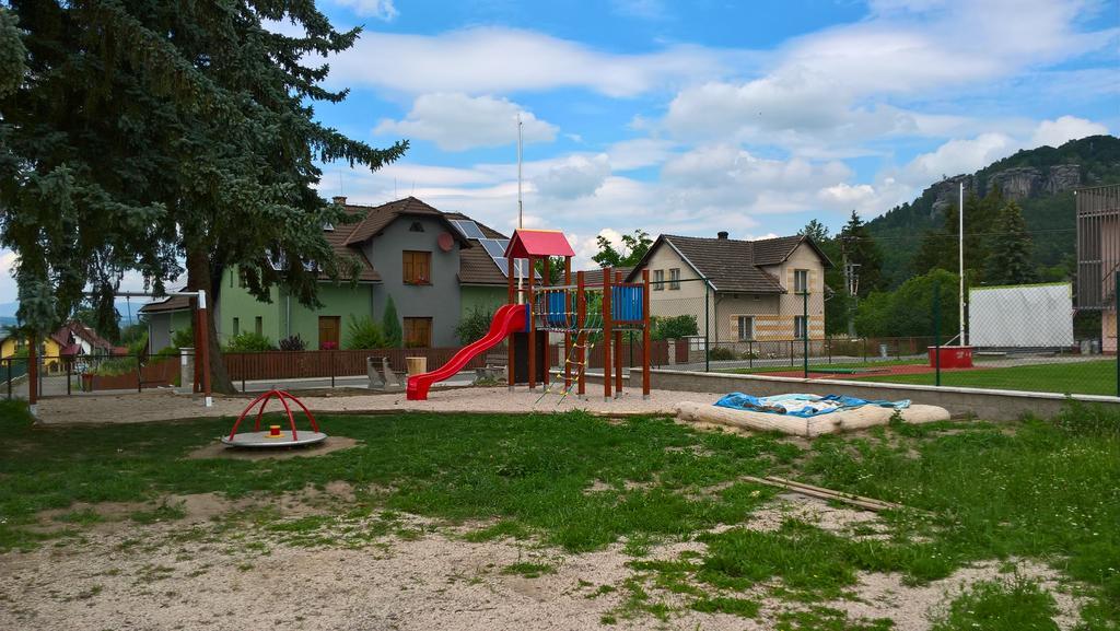 Villa Chalupa Pod Drabskymi Svetnickami à Mnichovo Hradiště Extérieur photo